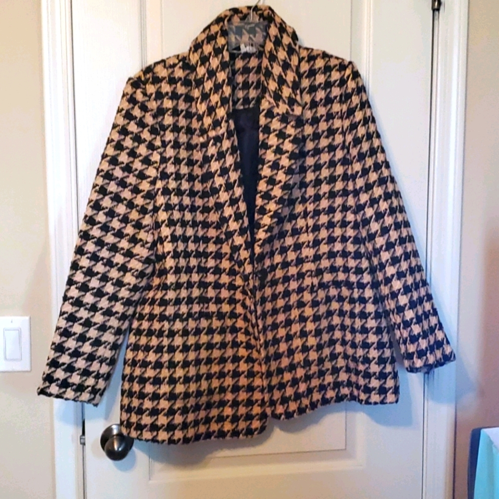 Houndstooth blazer